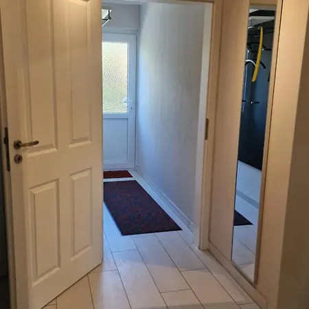 3 Zimmer, Kammerweg 89b * 샬베우츠
